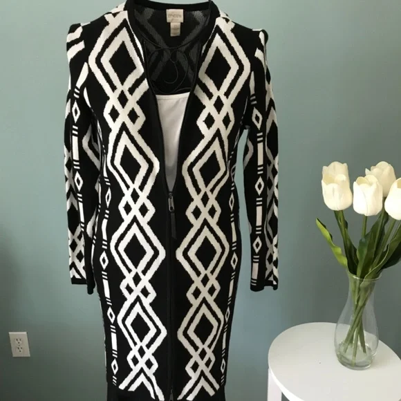 Chicos Black and White Pattern Long Topper Sweater Sz S - Picture 2 of 7
